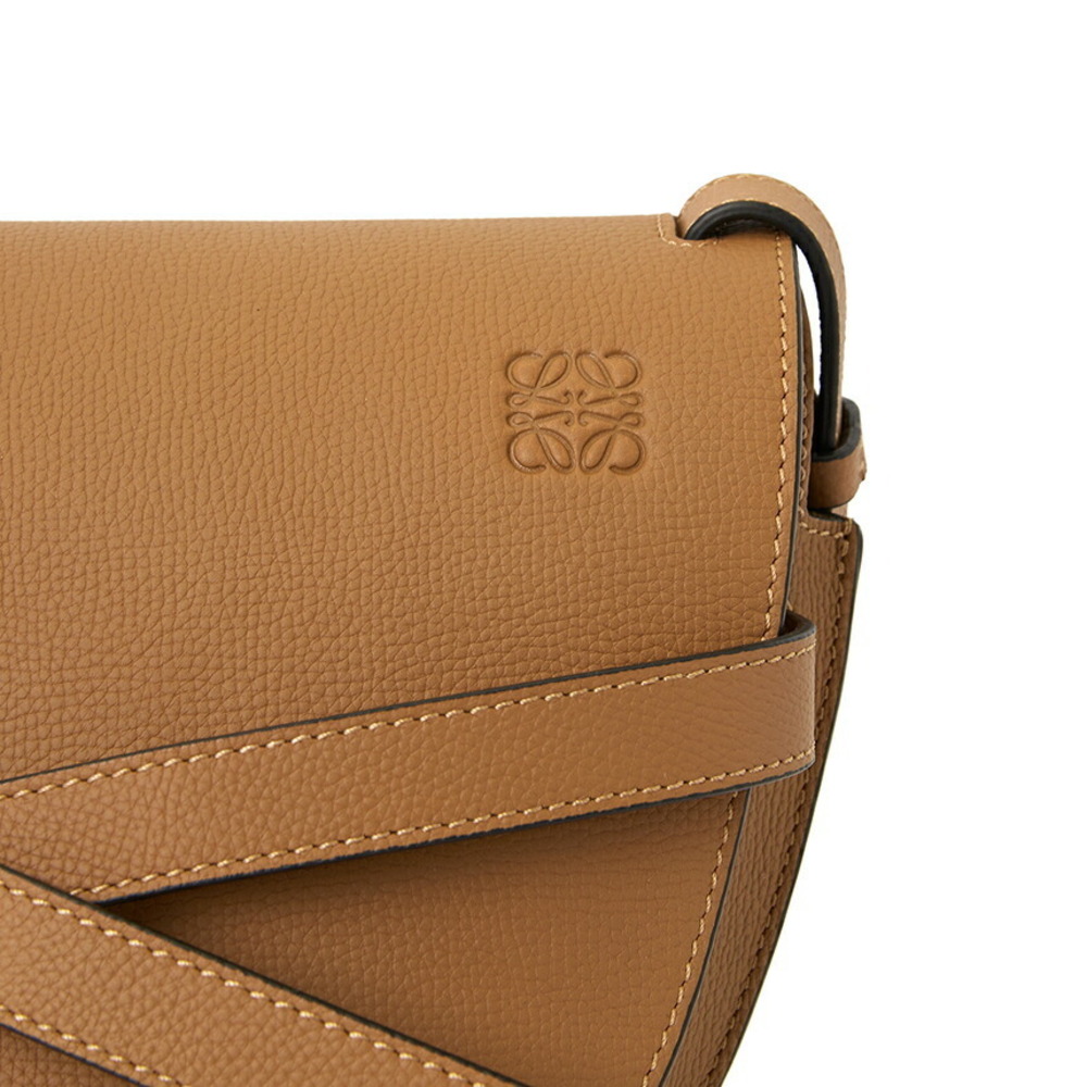 Loewe Gate Bag in tan calfskin leather Brown - Picture 8 of 10